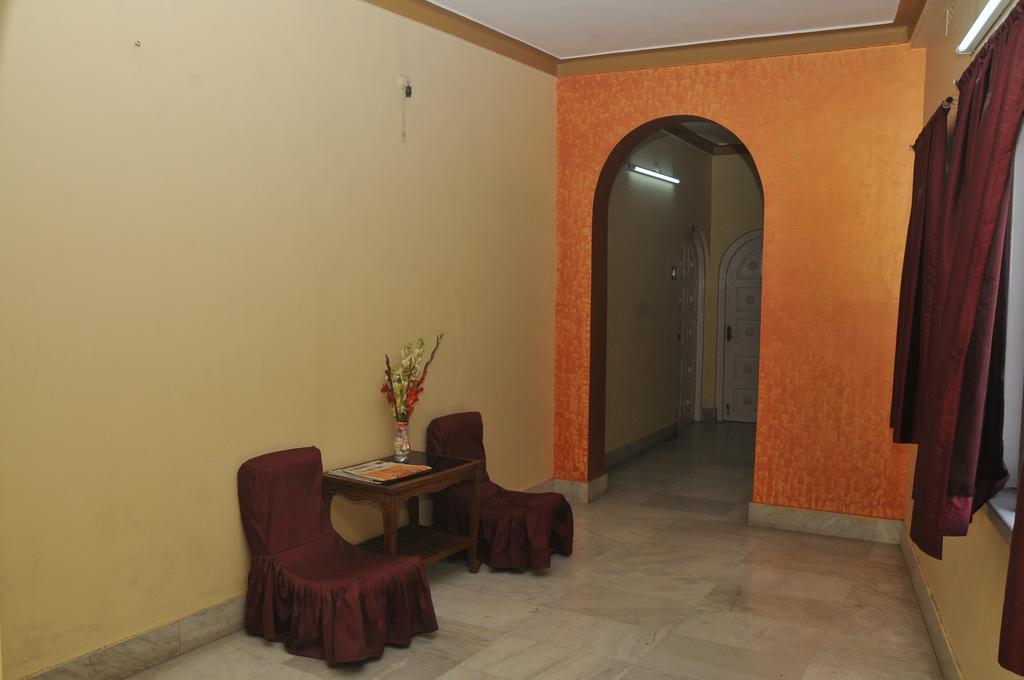 New Hotel White Palace Calcutta Exterior foto